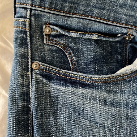 👖 Levies 32” waist - Picture 5 of 6